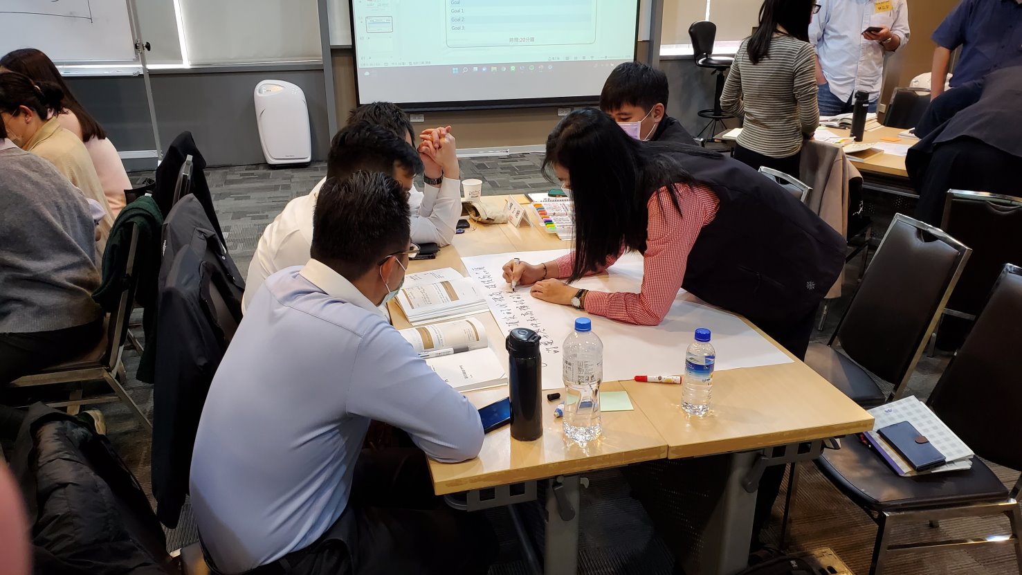 東瑞電子邀請商業周刊張敏敏老師為同仁進行 OGSM 訓練課程。